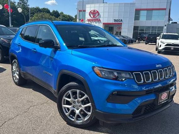 JEEP COMPASS 2022 3C4NJDFB8NT201237 image