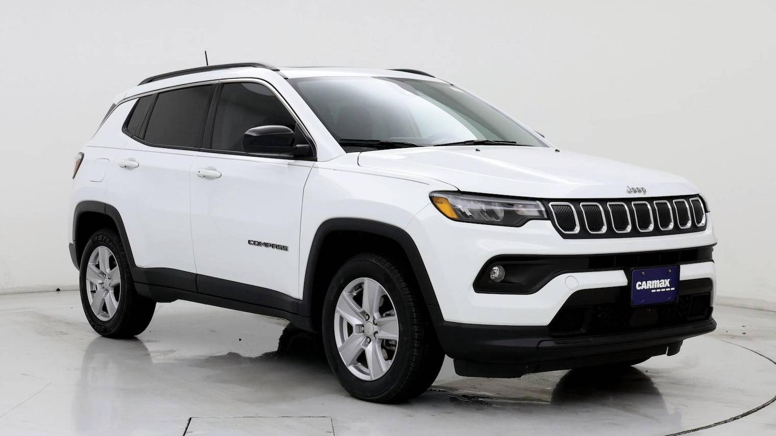 JEEP COMPASS 2022 3C4NJDBB4NT238940 image