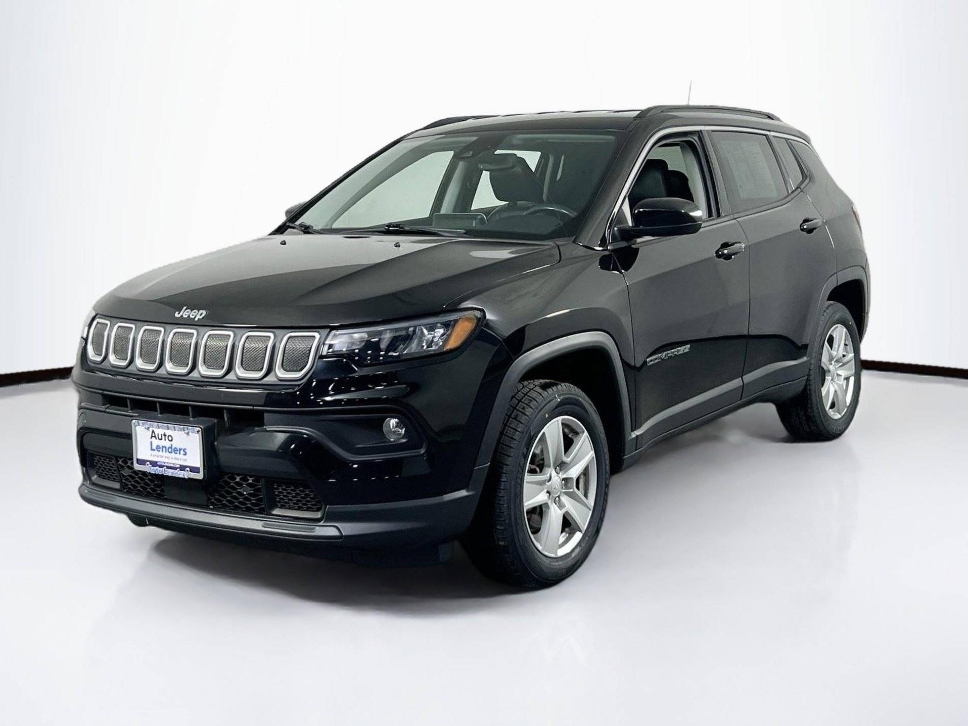 JEEP COMPASS 2022 3C4NJDBB4NT108057 image