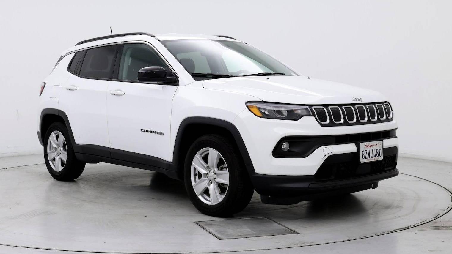 JEEP COMPASS 2022 3C4NJCBB2NT139060 image