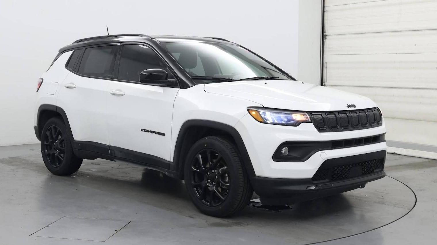 JEEP COMPASS 2022 3C4NJCBB4NT234641 image