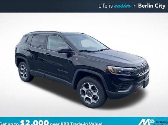 JEEP COMPASS 2022 3C4NJDDB5NT168961 image