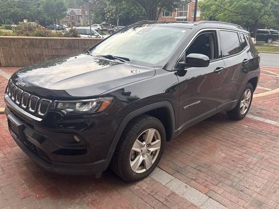 JEEP COMPASS 2022 3C4NJDBB3NT185678 image