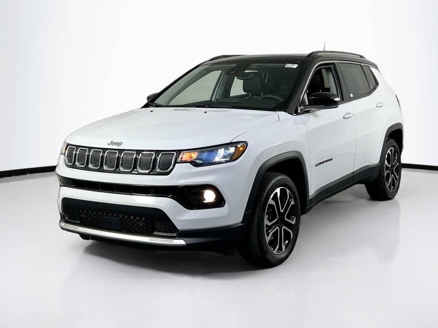 JEEP COMPASS 2022 3C4NJDCB5NT115291 image