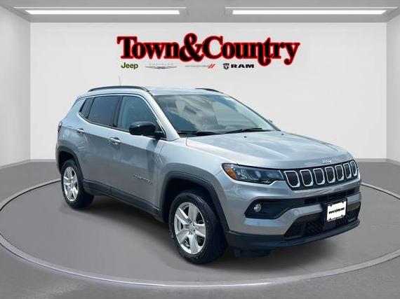 JEEP COMPASS 2022 3C4NJDBB9NT181408 image