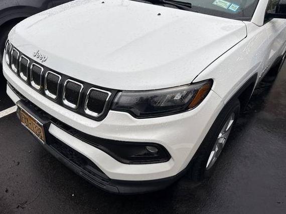JEEP COMPASS 2022 3C4NJDBB2NT198907 image