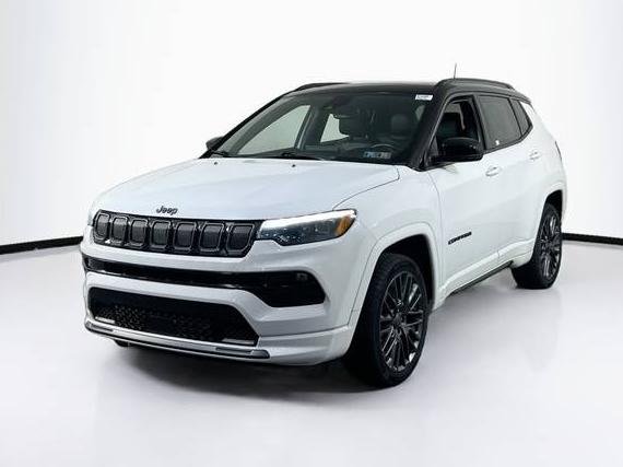 JEEP COMPASS 2022 3C4NJDCB9NT143482 image