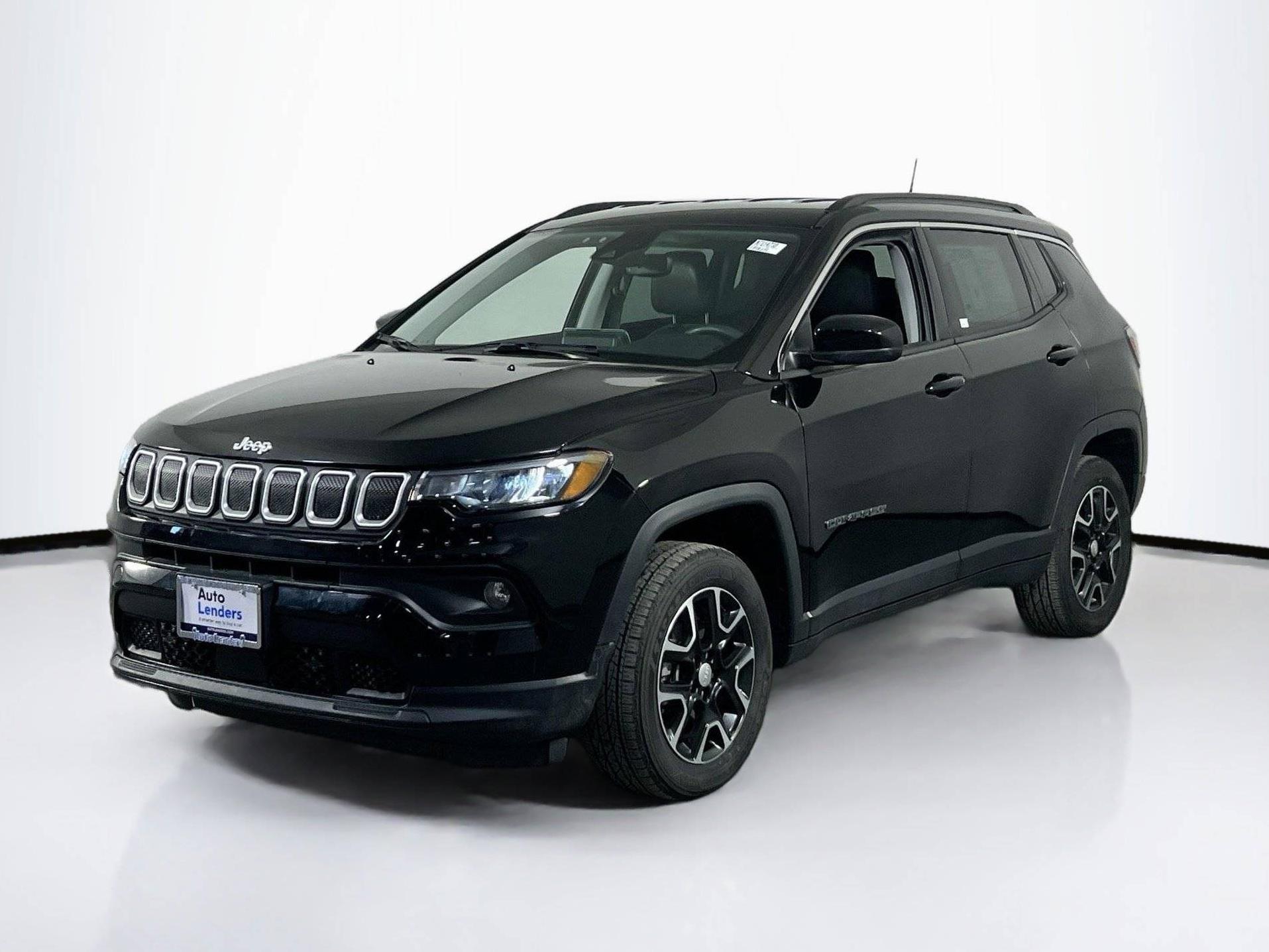 JEEP COMPASS 2022 3C4NJDBB3NT114738 image