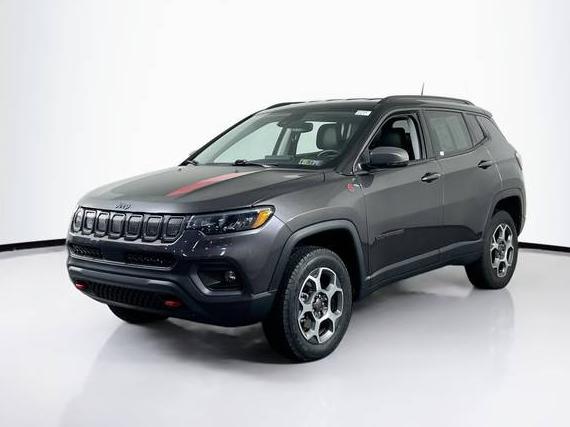 JEEP COMPASS 2022 3C4NJDDB2NT175608 image
