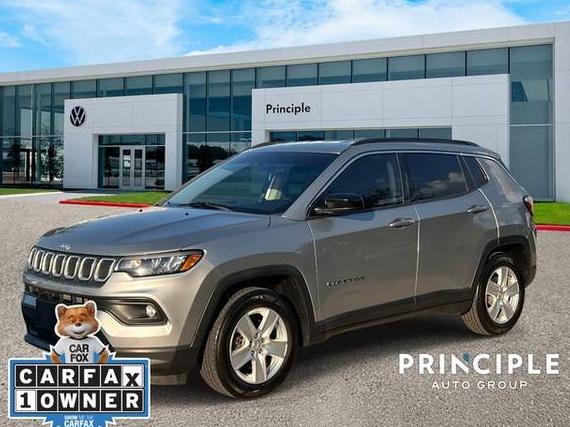 JEEP COMPASS 2022 3C4NJCBB3NT138371 image