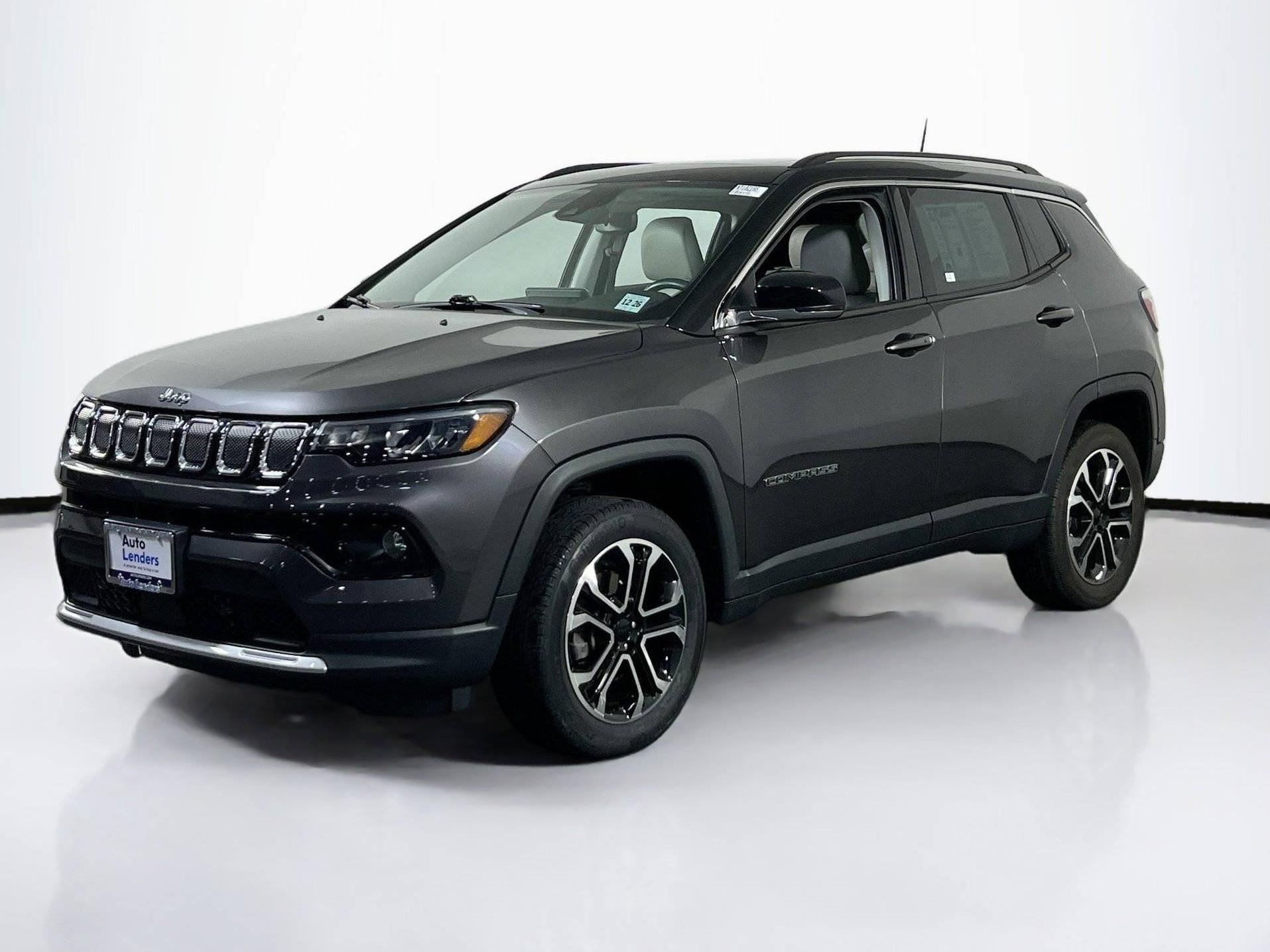 JEEP COMPASS 2022 3C4NJDCB1NT102165 image