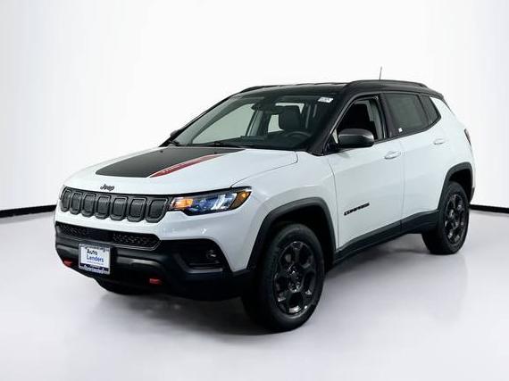 JEEP COMPASS 2022 3C4NJDDB0NT130294 image
