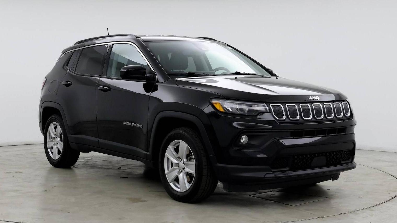 JEEP COMPASS 2022 3C4NJCBB7NT172779 image