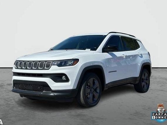JEEP COMPASS 2022 3C4NJDFB4NT135883 image