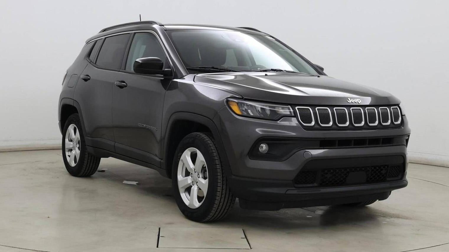 JEEP COMPASS 2022 3C4NJDBB5NT121528 image