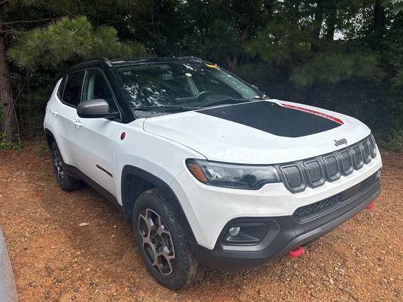 JEEP COMPASS 2022 3C4NJDDB6NT110552 image