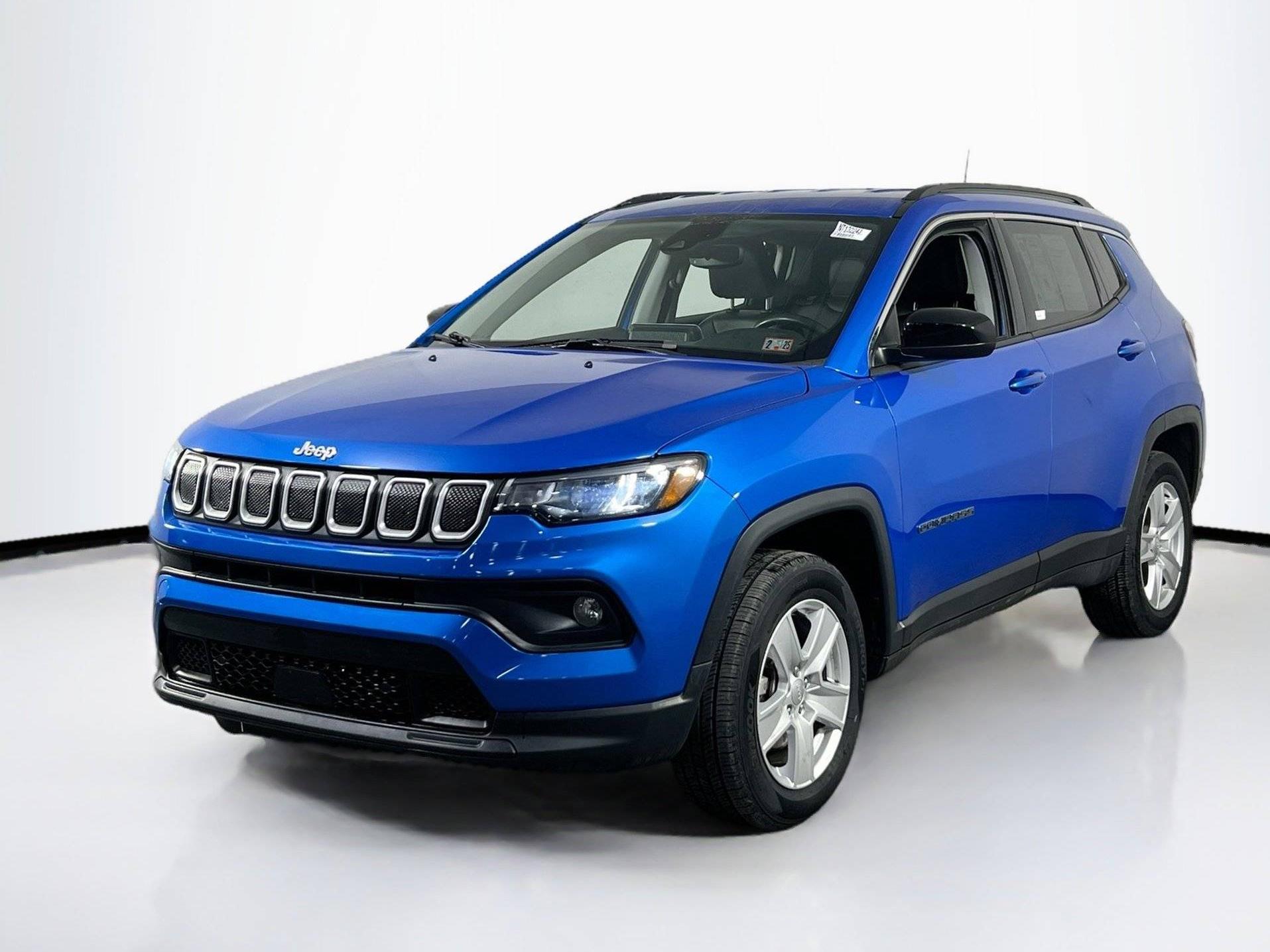 JEEP COMPASS 2022 3C4NJDBB0NT132243 image