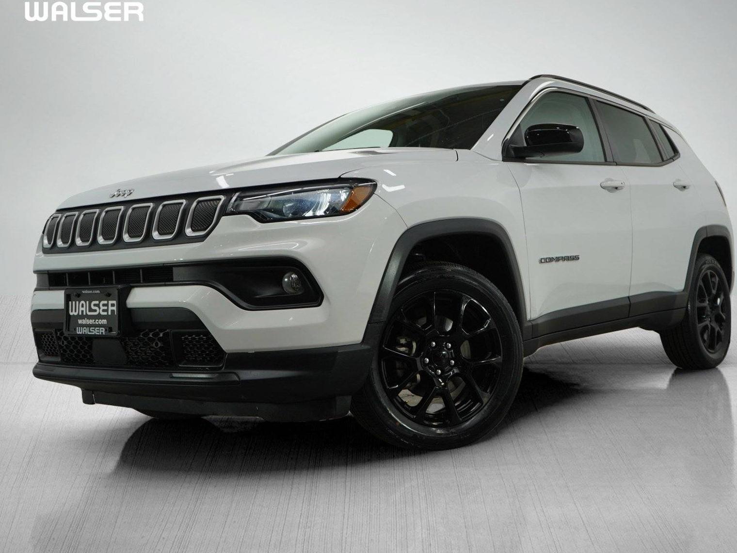 JEEP COMPASS 2022 3C4NJDFB7NT127860 image