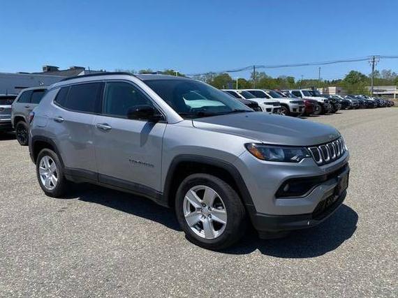 JEEP COMPASS 2022 3C4NJDBB3NT151479 image