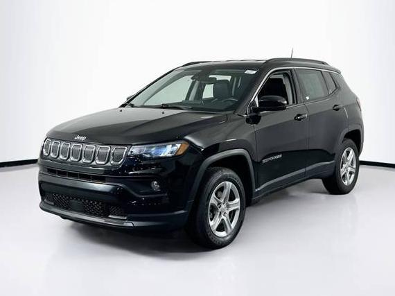 JEEP COMPASS 2022 3C4NJDBB4NT235567 image