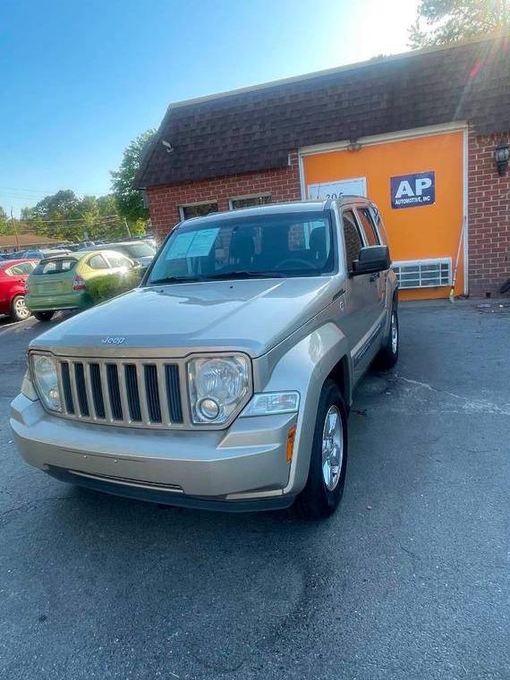 JEEP LIBERTY 2011 1J4PN2GK4BW522014 image