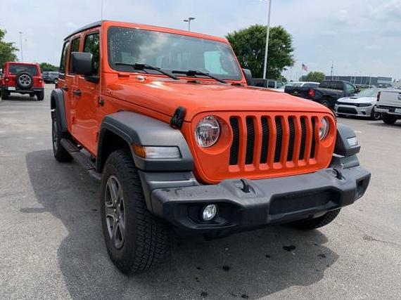 JEEP WRANGLER 2018 1C4HJXDG3JW220750 image