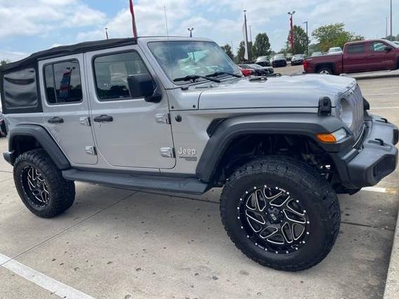 JEEP WRANGLER 2018 1C4HJXDG7JW151450 image