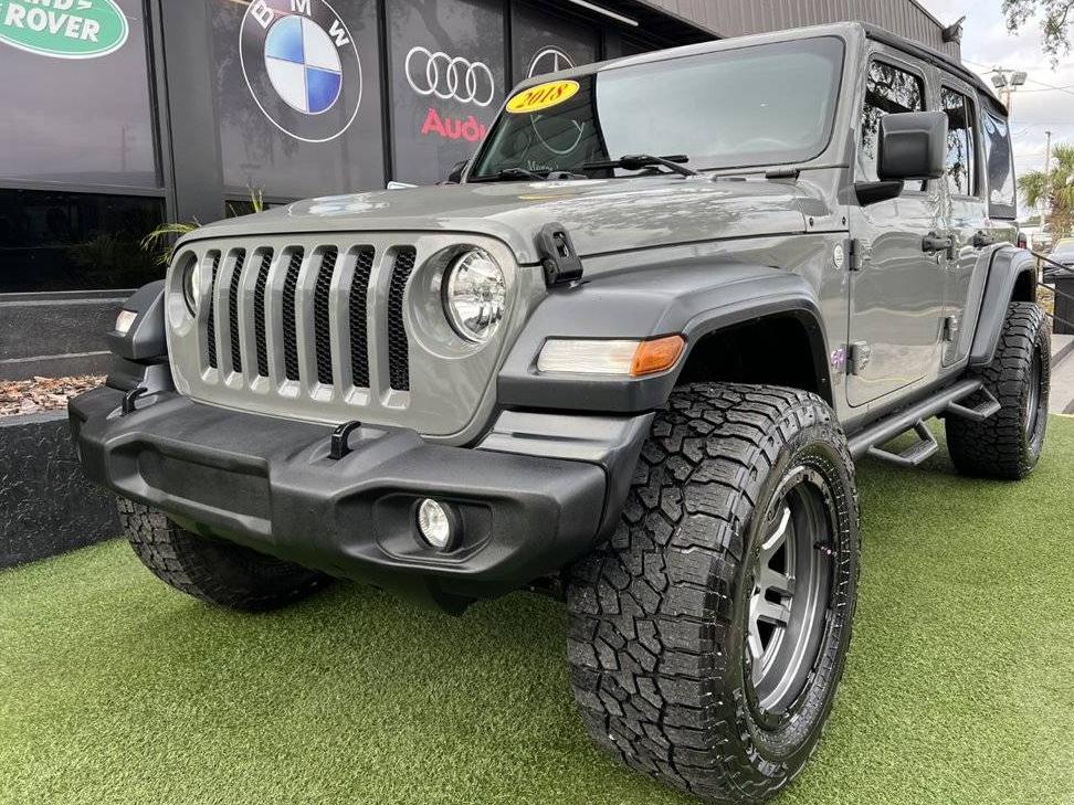 JEEP WRANGLER 2018 1C4HJXDN7JW240126 image