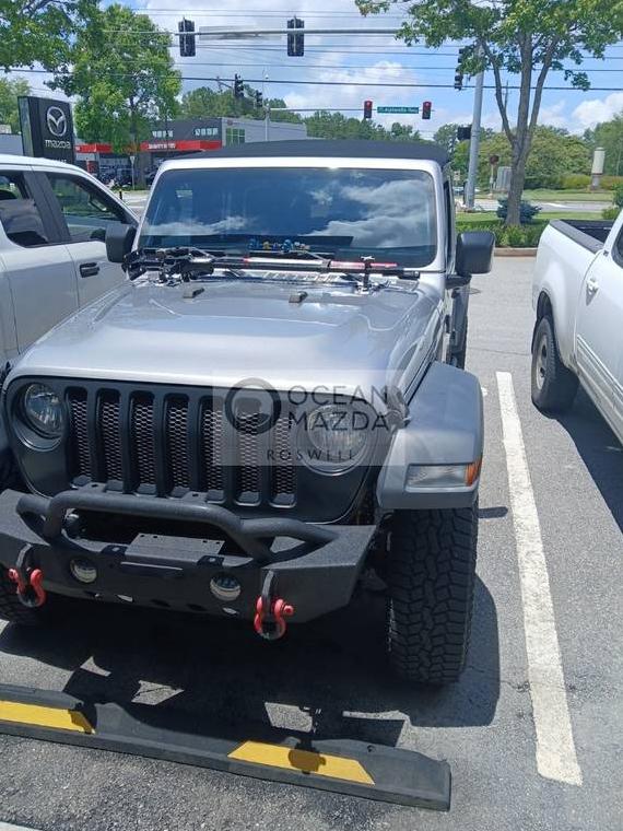 JEEP WRANGLER 2018 1C4HJXDG9JW109796 image