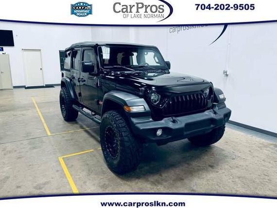 JEEP WRANGLER 2018 1C4HJXDG5JW318386 image