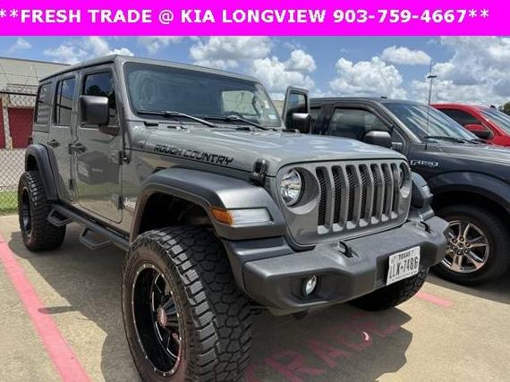 JEEP WRANGLER 2018 1C4HJXDG9JW272500 image