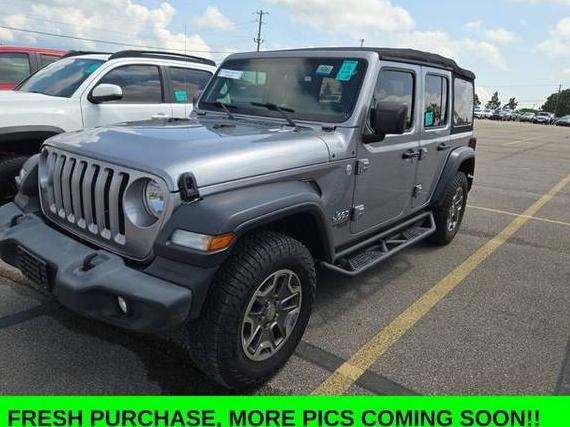 JEEP WRANGLER 2018 1C4HJXDG3JW162803 image
