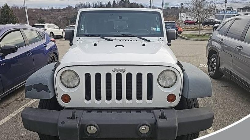 JEEP WRANGLER 2011 1J4AA2D12BL579648 image