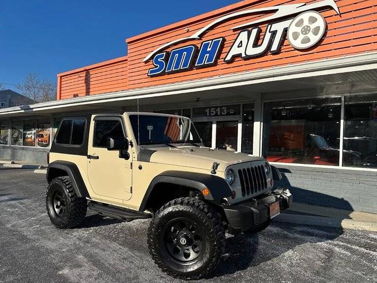 JEEP WRANGLER 2011 1J4AA2D13BL577844 image