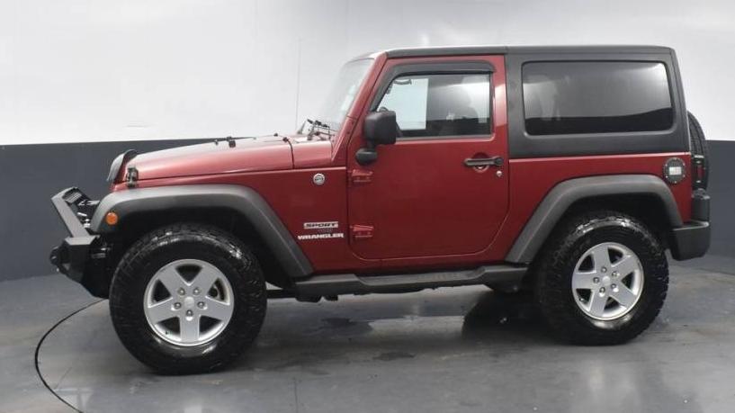 JEEP WRANGLER 2011 1J4AA2D17BL589317 image