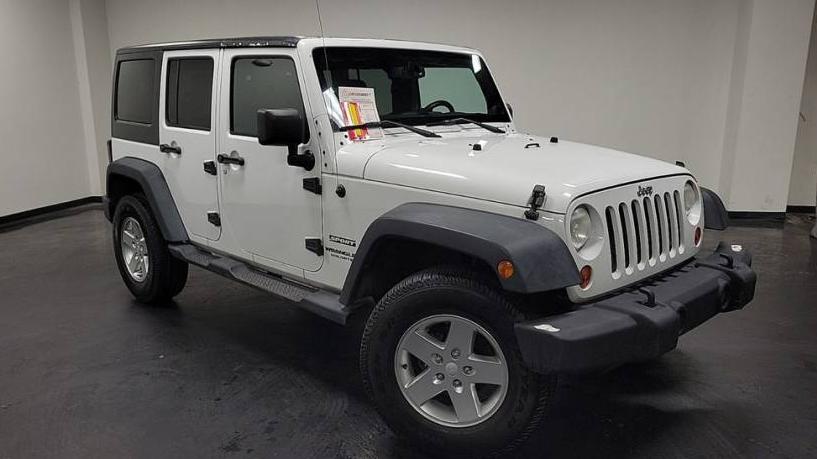 JEEP WRANGLER 2013 1C4HJWDG7DL557910 image