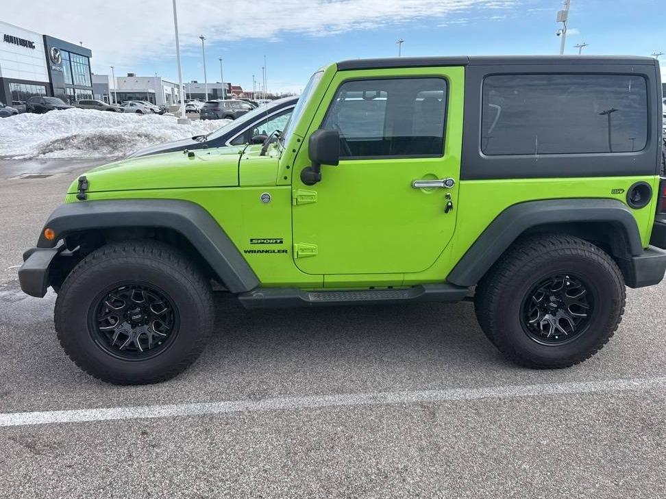 JEEP WRANGLER 2013 1C4AJWAG2DL581604 image