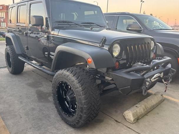 JEEP WRANGLER 2013 1C4BJWDG1DL705880 image