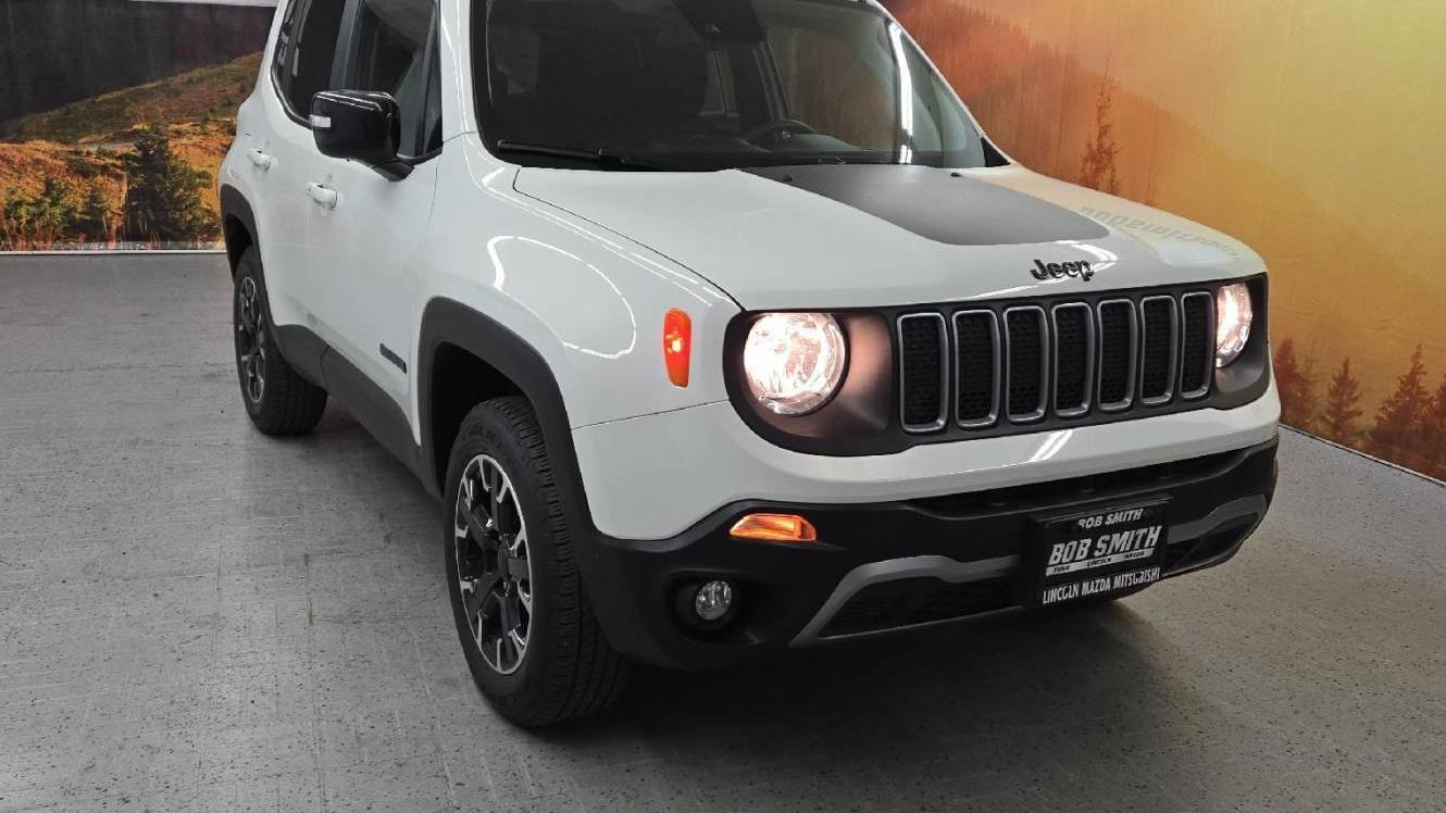 JEEP RENEGADE 2023 ZACNJDB17PPP64395 image