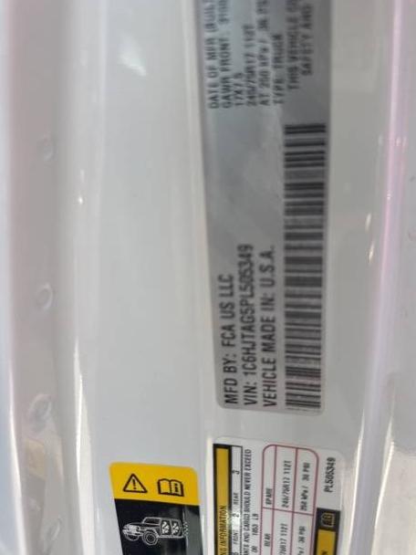 JEEP GLADIATOR 2023 1C6HJTAG5PL505349 image