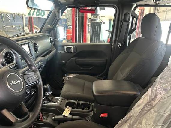 JEEP GLADIATOR 2023 1C6HJTAG6PL568623 image