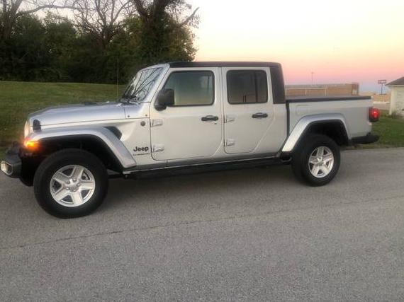 JEEP GLADIATOR 2022 1C6HJTAG4NL142748 image