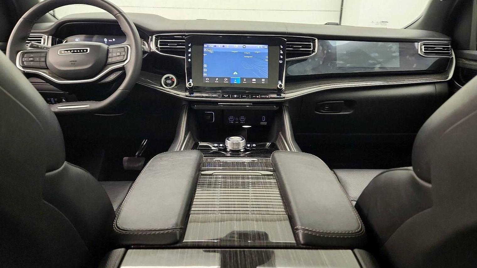 JEEP WAGONEER 2022 1C4SJVBT0NS114358 image