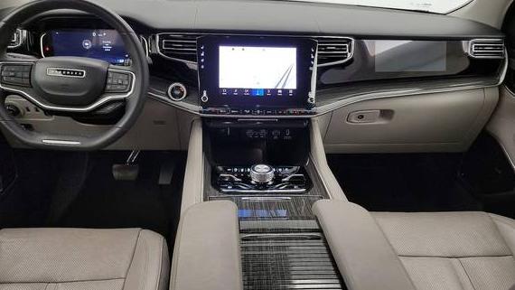 JEEP WAGONEER 2022 1C4SJVDT1NS107884 image