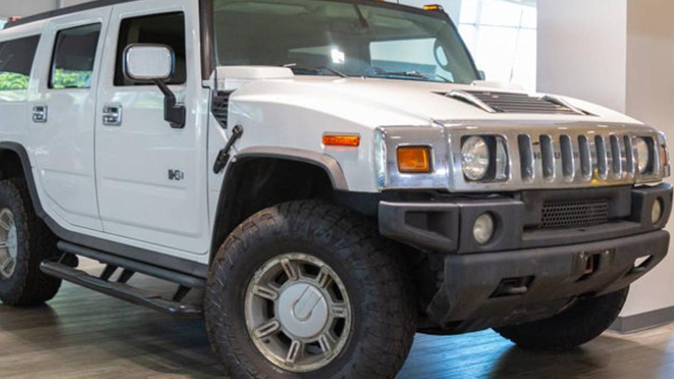 HUMMER H2 2004 5GRGN23UX4H108061 image