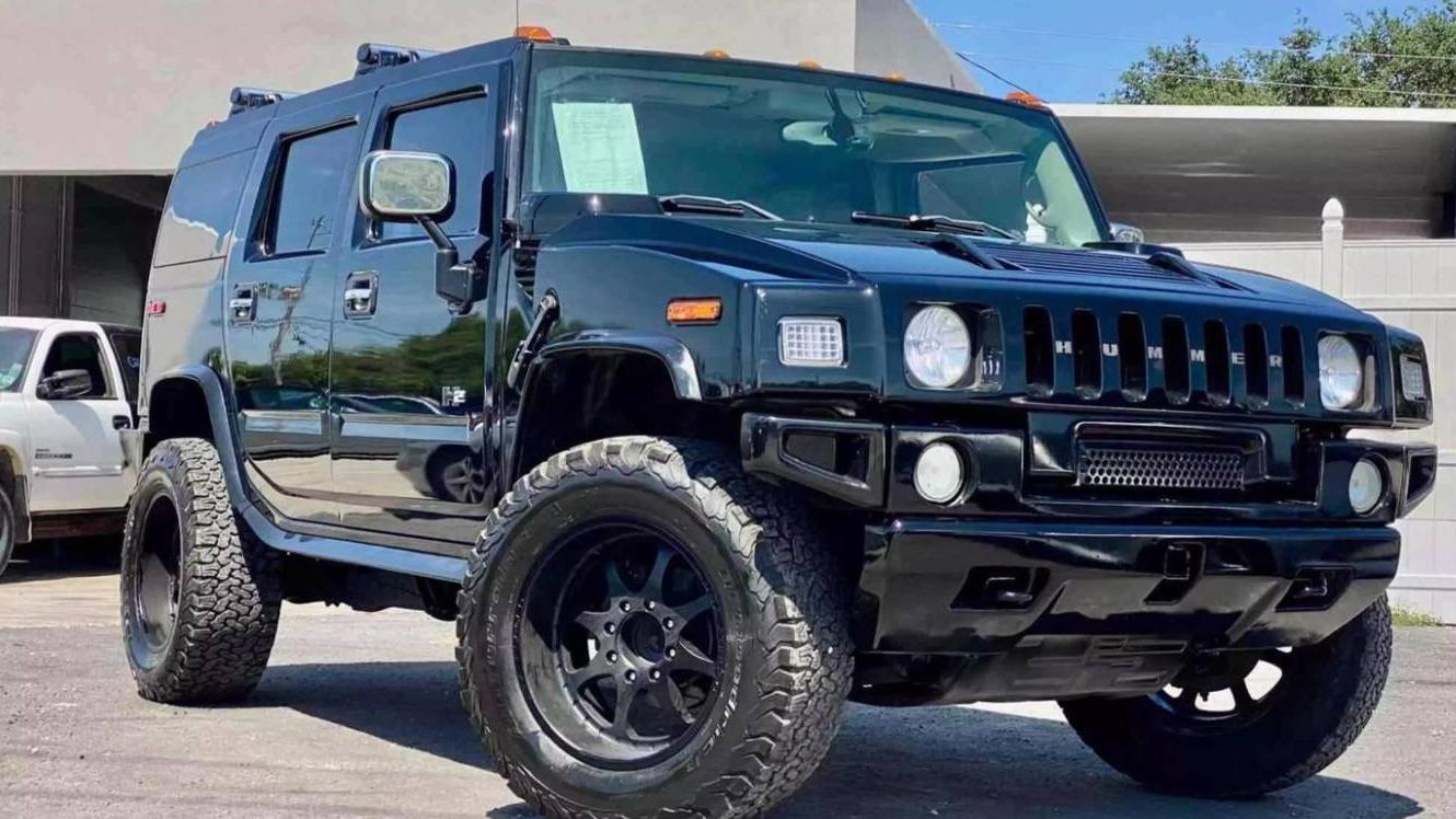 HUMMER H2 2004 5GRGN23U64H111054 image