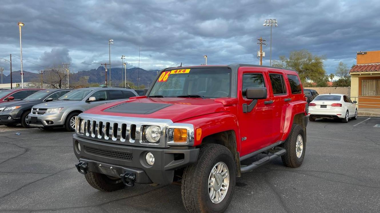 HUMMER H3 2006 5GTDN136668311895 image