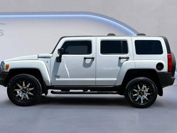 HUMMER H3 2006 5GTDN136X68228857 image
