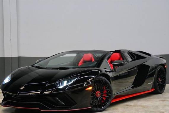 LAMBORGHINI AVENTADOR 2019 ZHWUV4ZD8KLA07886 image