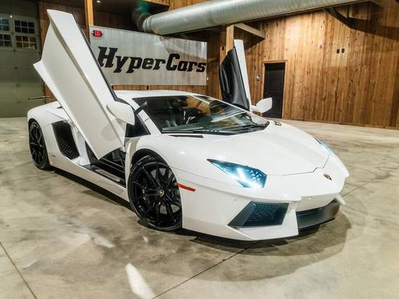 LAMBORGHINI AVENTADOR 2013 ZHWUC1ZD3DLA01713 image